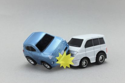 交通事故にあったらどうする？いざという時に役立つ対応マニュアル